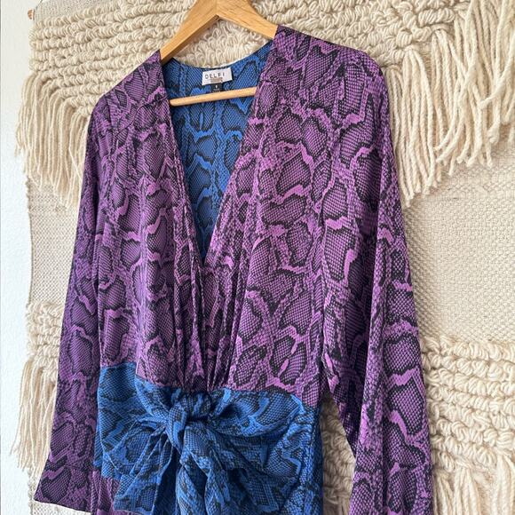 Delfi Collective Jac Dress - Picture 2 of 10